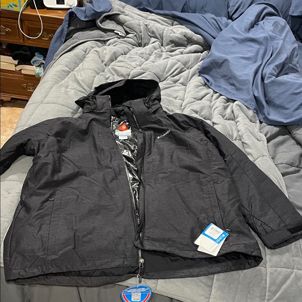 Columbia Black Ski & Snow Jacket